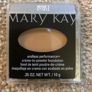 Mary Kay Cream-to-powder foundation Beige 3